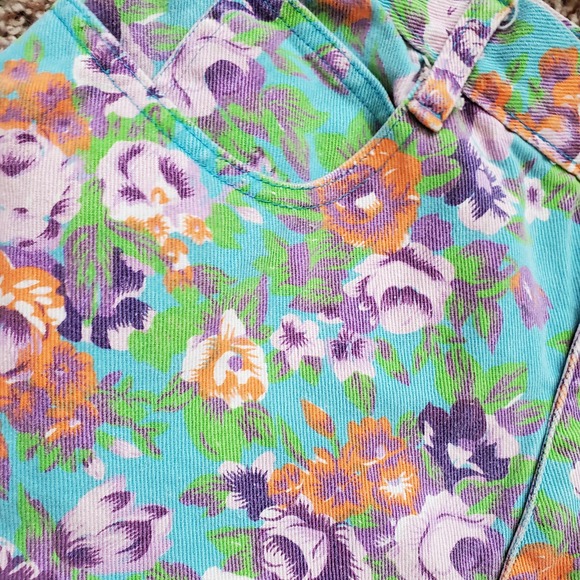 VTG 90s Floral Pattern Denim High Rise Shorts by Not Guilty Sz 11/12 - Picture 3 of 5